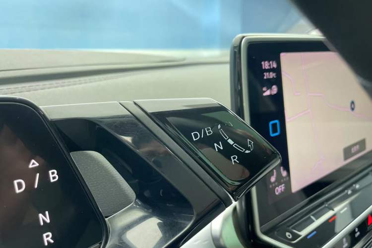 Used Volkswagen ID.6 X 2021 Pro Smart Long-Range Edition Interior 1