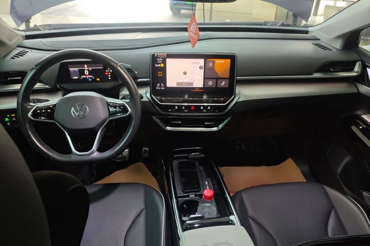 Used Volkswagen ID.6 X 2021 Pure+ Long-Range Edition Interior 2
