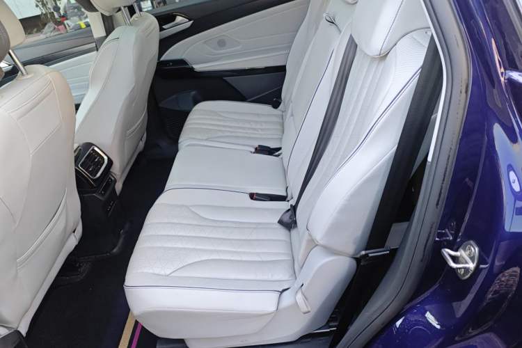 Used Volkswagen ID.6 X 2021 Pro Smart Long-Range Edition Left Rear Seat