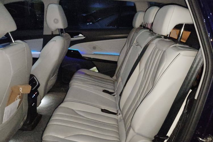 Used Volkswagen ID.6 X 2021 Pro Smart Long-Range Edition Left Rear Seat