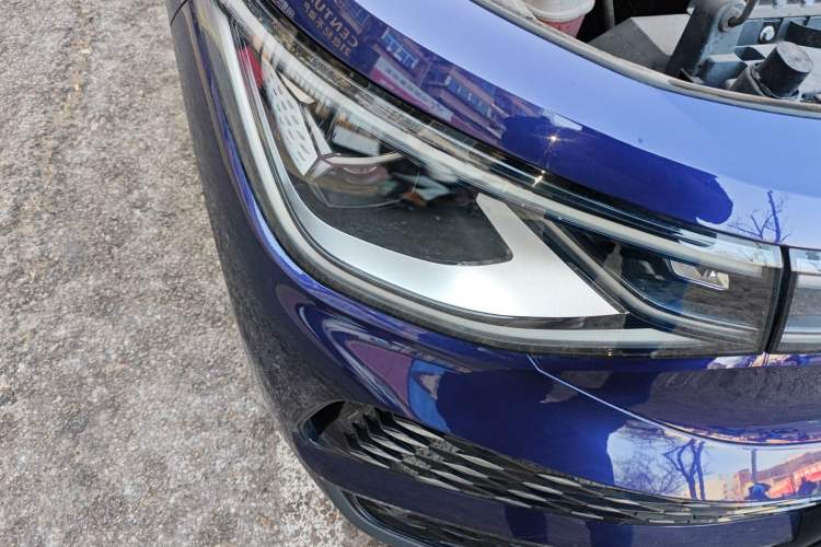 Used Volkswagen ID.6 X 2021 Pro Smart Long-Range Edition Right Front Headlight