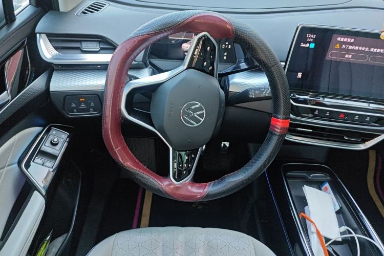 Used Volkswagen ID.6 X 2021 Pro Smart Long-Range Edition Steering Wheel
