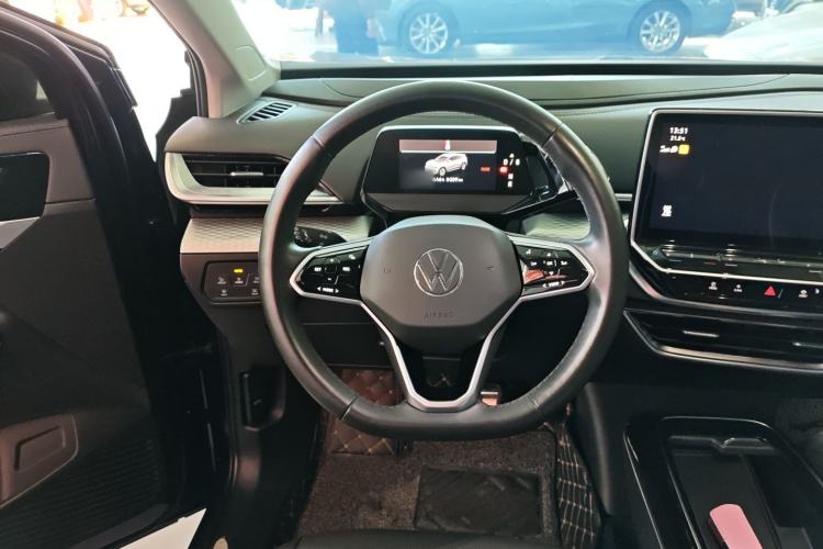 Used Volkswagen ID.6 X 2021 Pure Edition Steering Wheel