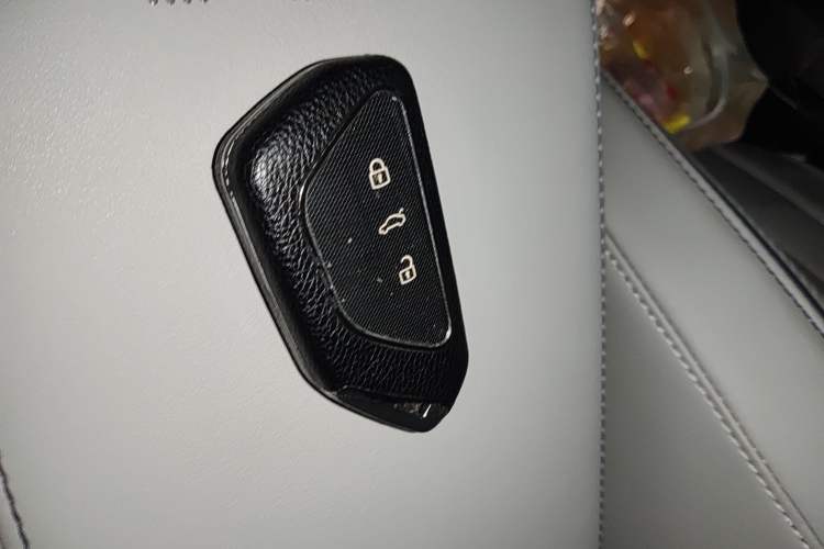 Used Volkswagen ID.6 X 2021 1st Edition ID. First Impression Edition Vehicle Key