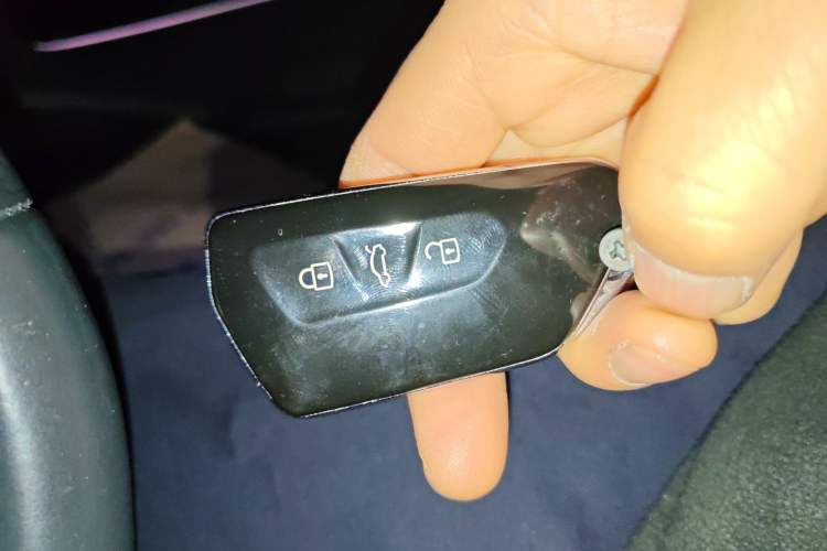 Used Volkswagen ID.6 X 2021 Pro Smart Long-Range Edition Vehicle Key