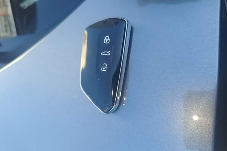 Used Volkswagen ID.6 X 2021 Pro Smart Long-Range Edition Vehicle Key