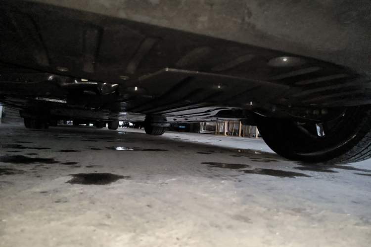 Used Volkswagen ID.6 X 2021 Prime Kinergy Four-Wheel Drive Edition Chassis Rear Left
