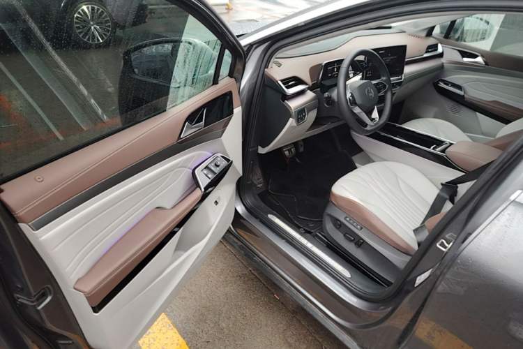 Used Volkswagen ID.6 X 2021 1st Edition ID. First Impression Edition Driver Seat