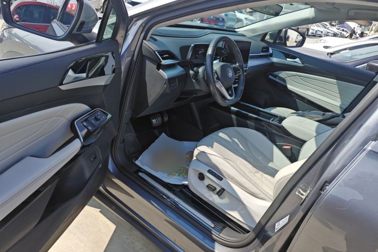 Used Volkswagen ID.6 X 2021 1st Edition ID. First Impression Edition Driver Seat