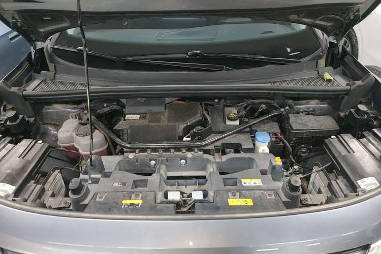 Used Volkswagen ID.6 X 2021 Revised Version Pure+ Long-Range Edition Engine Bay