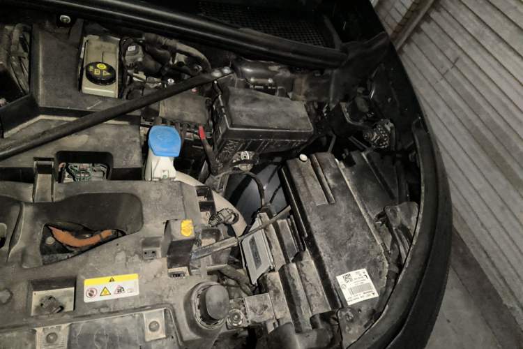 Used Volkswagen ID.6 X 2021 Prime Kinergy Four-Wheel Drive Edition Engine Bay Left