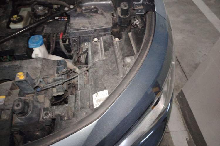 Used Volkswagen ID.6 X 2021 Pro Smart Long-Range Edition Engine Bay Left