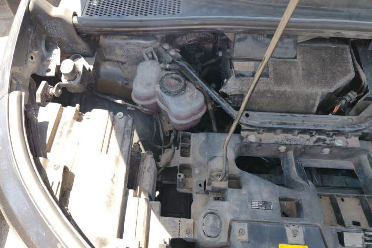 Used Volkswagen ID.6 X 2021 Pro Smart Long-Range Edition Engine Bay Right