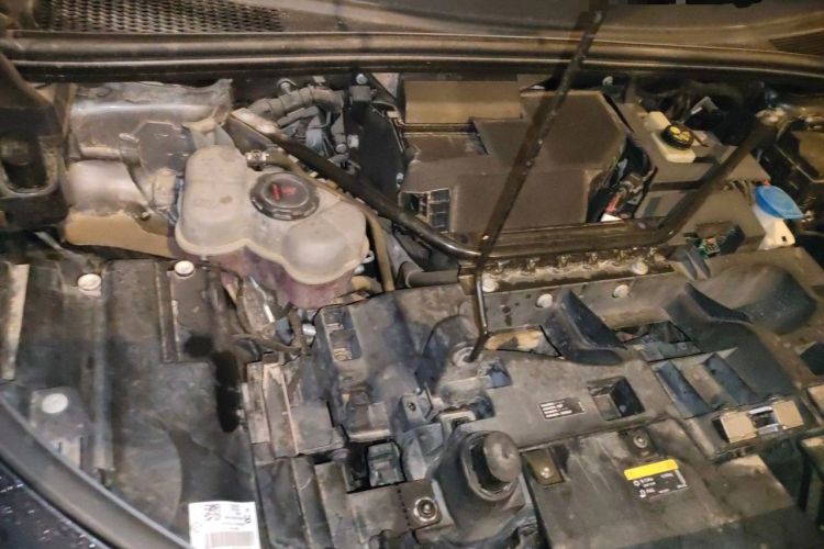 Used Volkswagen ID.6 X 2021 Pro Smart Long-Range Edition Engine Bay Right