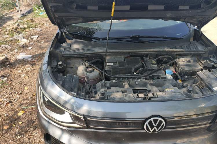 Used Volkswagen ID.6 X 2021 Pure Edition Engine Bay Right