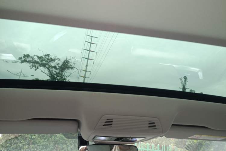 Used Volkswagen ID.6 X 2021 Pro Smart Long-Range Edition Headliner