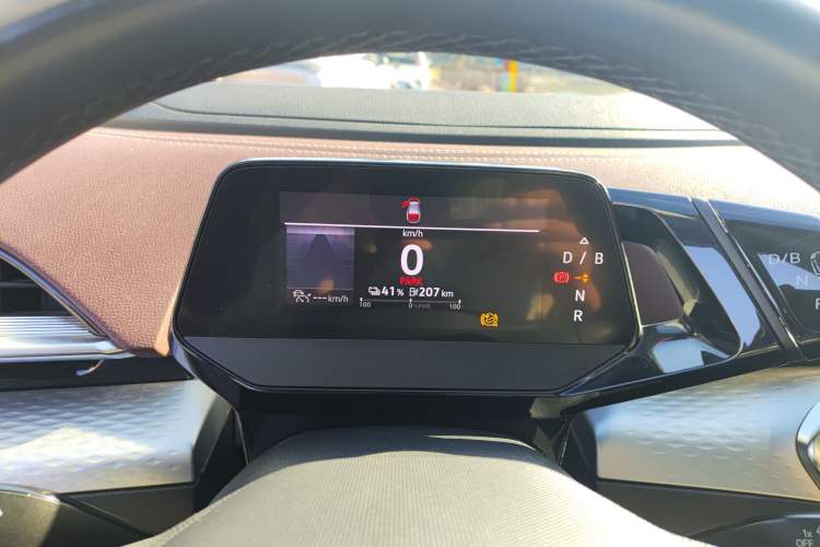 Used Volkswagen ID.6 X 2021 Pro Smart Long-Range Edition Instrument Cluster