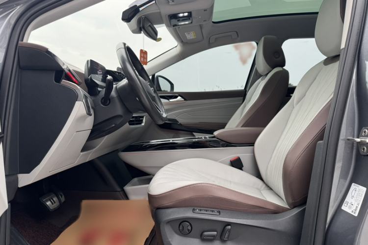 Used Volkswagen ID.6 X 2021 Pro Smart Long-Range Edition Interior 2