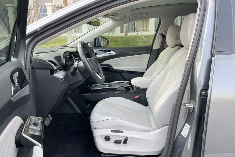 Used Volkswagen ID.6 X 2021 1st Edition ID. First Impression Edition Left Front Seat