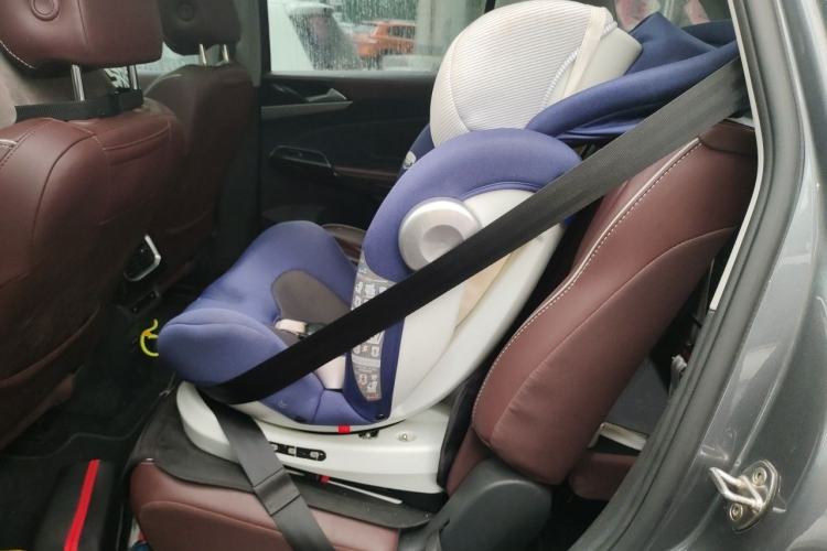 Used Volkswagen ID.6 X 2021 Pro Smart Long-Range Edition Left Rear Seat