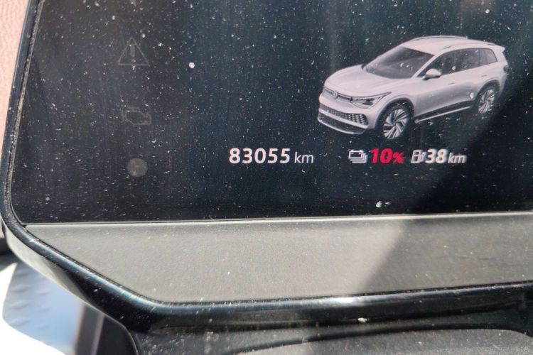 Used Volkswagen ID.6 X 2021 Pro Smart Long-Range Edition Odometer Close Up