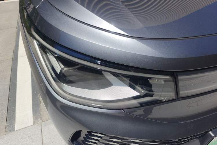 Used Volkswagen ID.6 X 2021 1st Edition ID. First Impression Edition Right Front Headlight