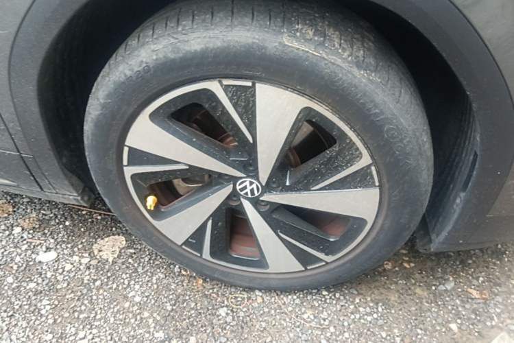 Used Volkswagen ID.6 X 2021 1st Edition ID. First Impression Edition Right Front Wheel Hub