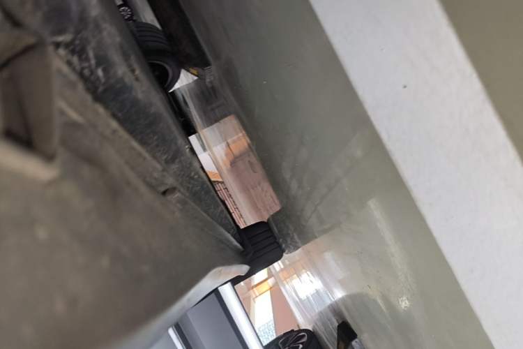 Used Volkswagen ID.6 X 2021 Revised Version Pure+ Long-Range Edition Right Side Sill