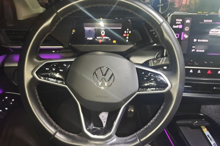 Used Volkswagen ID.6 X 2021 Pro Smart Long-Range Edition Steering Wheel
