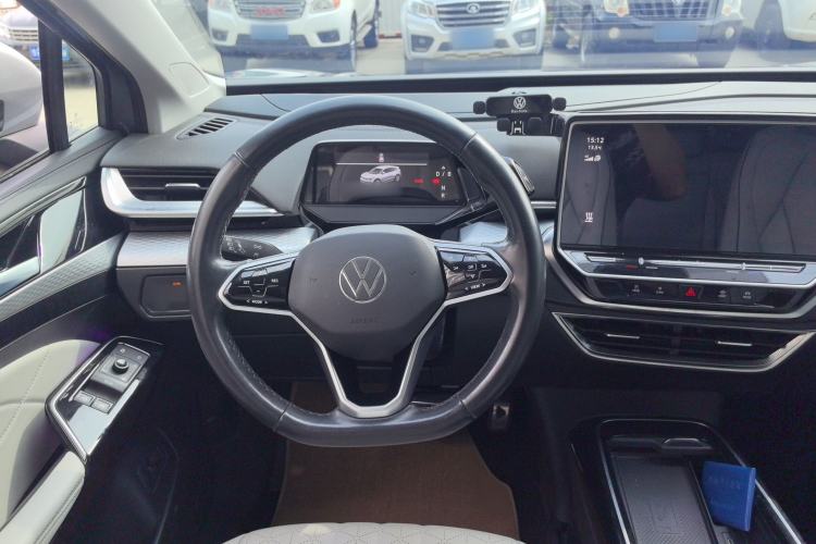 Used Volkswagen ID.6 X 2021 Pure+ Long-Range Edition Steering Wheel