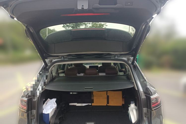 Used Volkswagen ID.6 X 2021 Pro Smart Long-Range Edition Trunk