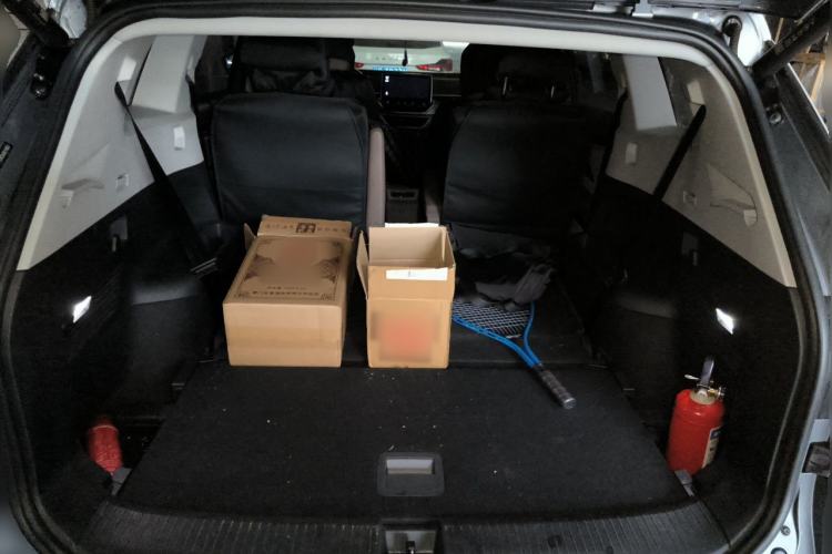 Used Volkswagen ID.6 X 2021 Prime Kinergy Four-Wheel Drive Edition Trunk