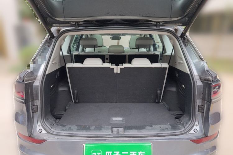 Used Volkswagen ID.6 X 2021 1st Edition ID. First Impression Edition Trunk