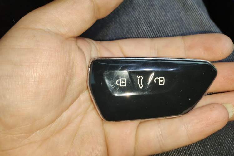 Used Volkswagen ID.6 X 2021 Pro Smart Long-Range Edition Vehicle Key