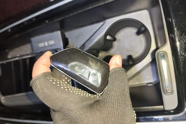 Used Volkswagen ID.6 X 2021 Pro Smart Long-Range Edition Vehicle Key