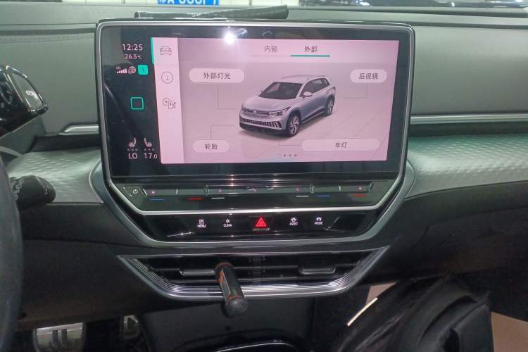 Used Volkswagen ID.6 X 2021 Pro Smart Long-Range Edition Audio And AC Panel