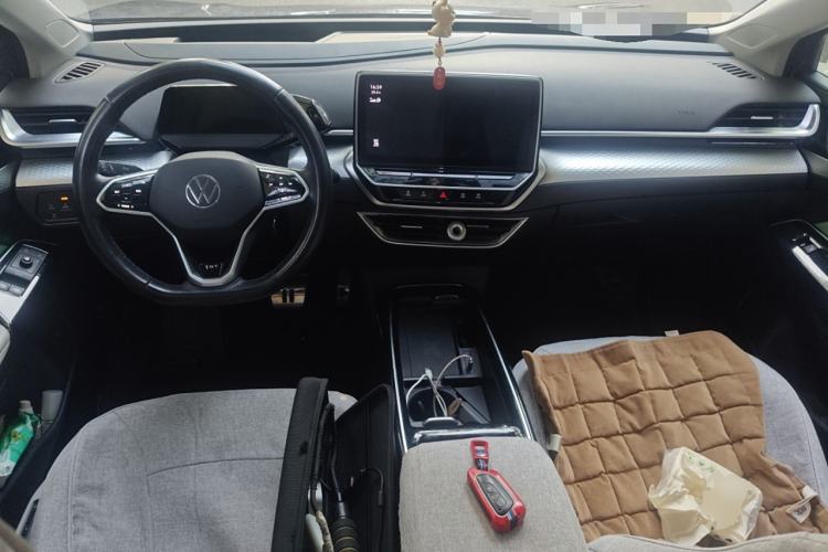 Used Volkswagen ID.6 X 2021 1st Edition ID. First Impression Edition Center Console