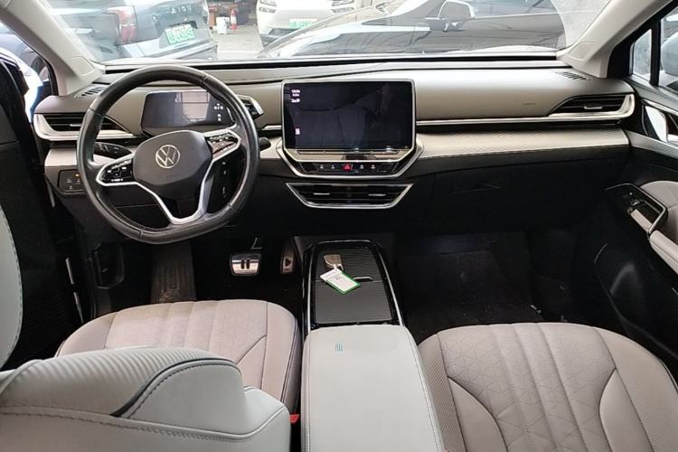 Used Volkswagen ID.6 X 2021 Pro Smart Long-Range Edition Center Console