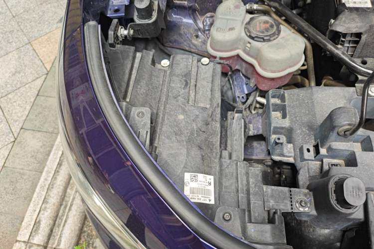 Used Volkswagen ID.6 X 2021 Pro Smart Long-Range Edition Engine Bay Right