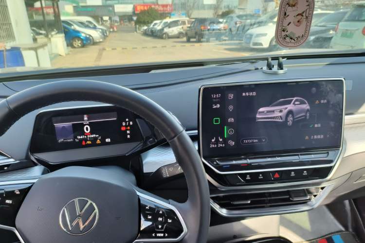 Used Volkswagen ID.6 X 2021 Pro Smart Long-Range Edition Instrument Cluster