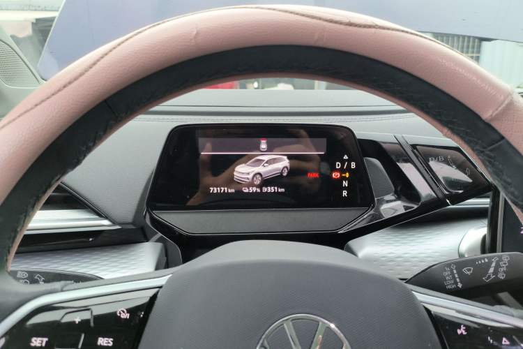 Used Volkswagen ID.6 X 2021 Pro Smart Long-Range Edition Instrument Cluster