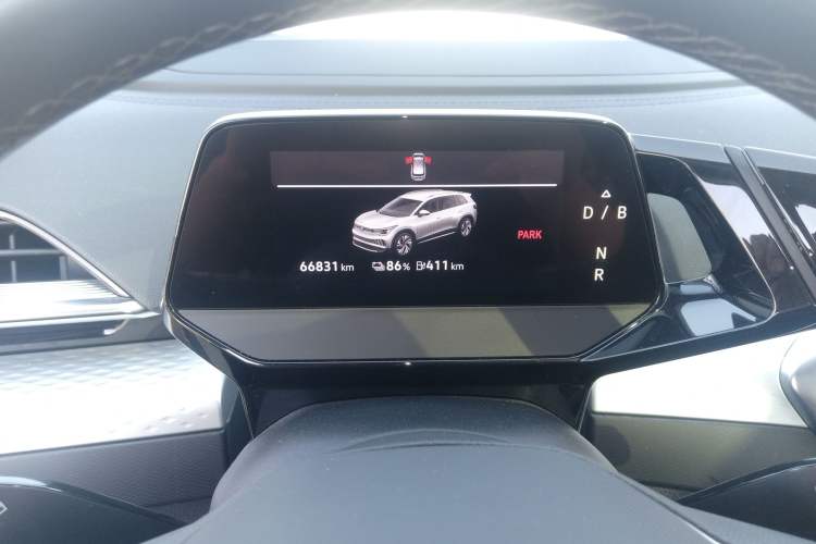 Used Volkswagen ID.6 X 2021 Pro Smart Long-Range Edition Instrument Cluster