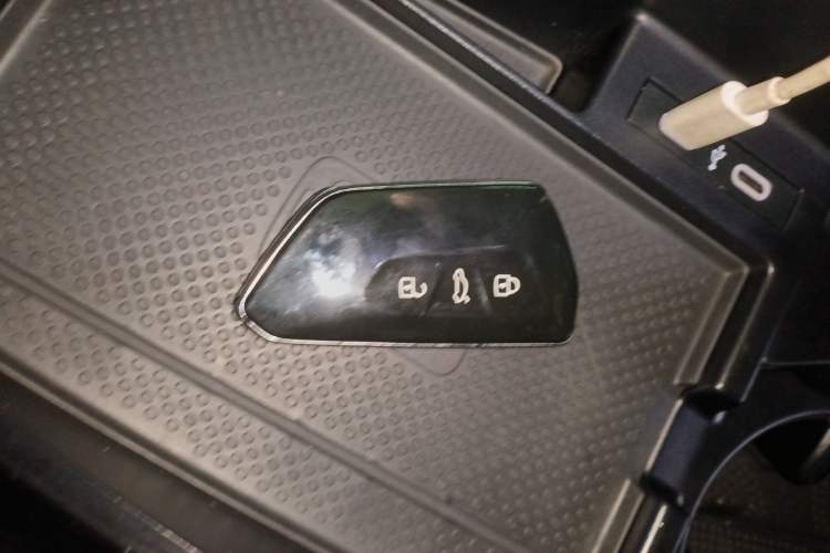 Used Volkswagen ID.6 X 2021 Pro Smart Long-Range Edition Interior 1