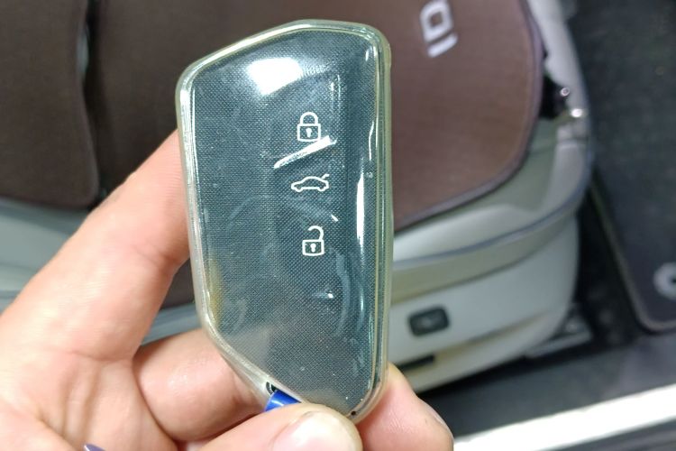 Used Volkswagen ID.6 X 2021 Prime Kinergy Four-Wheel Drive Edition Interior 1