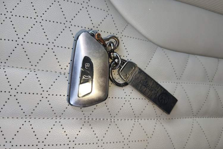 Used Volkswagen ID.6 X 2021 Pro Smart Long-Range Edition Interior 1