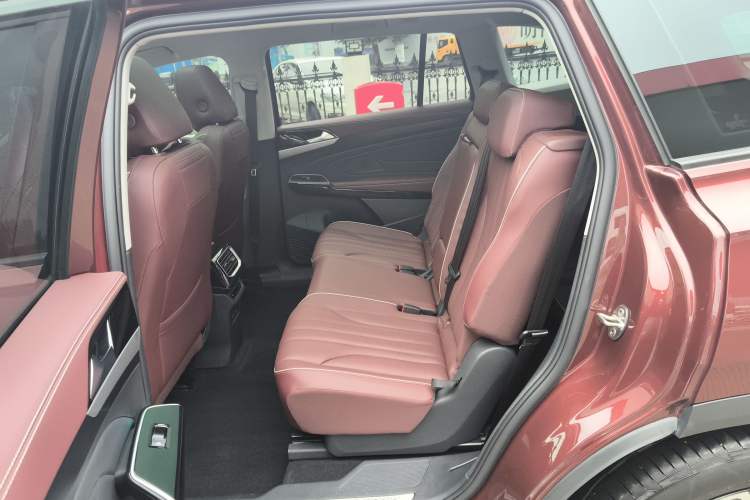Used Volkswagen ID.6 X 2021 Pro Smart Long-Range Edition Interior 1