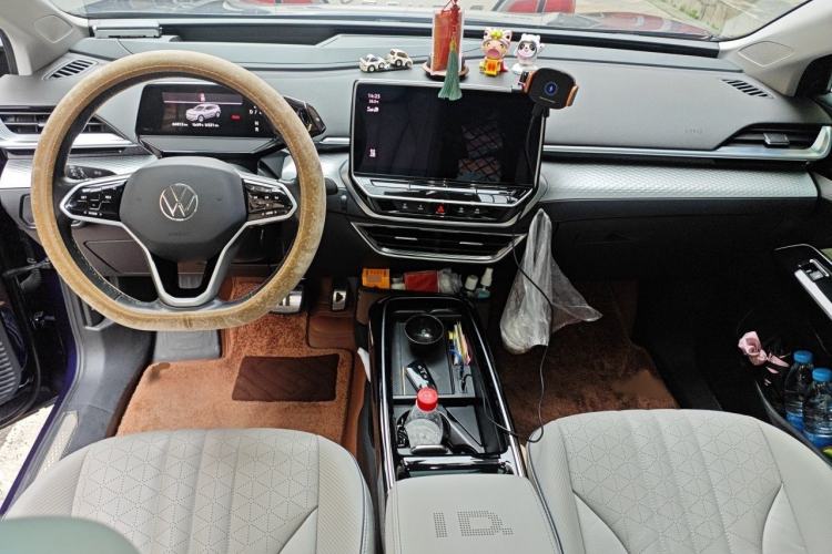 Used Volkswagen ID.6 X 2021 Pro Smart Long-Range Edition Interior 2