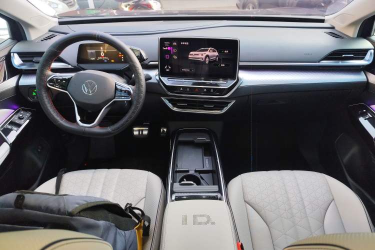 Used Volkswagen ID.6 X 2021 Pro Smart Long-Range Edition Interior 2
