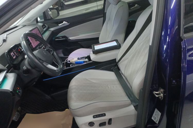 Used Volkswagen ID.6 X 2021 Pro Smart Long-Range Edition Left Front Seat