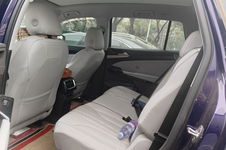Used Volkswagen ID.6 X 2021 Pro Smart Long-Range Edition Left Rear Seat
